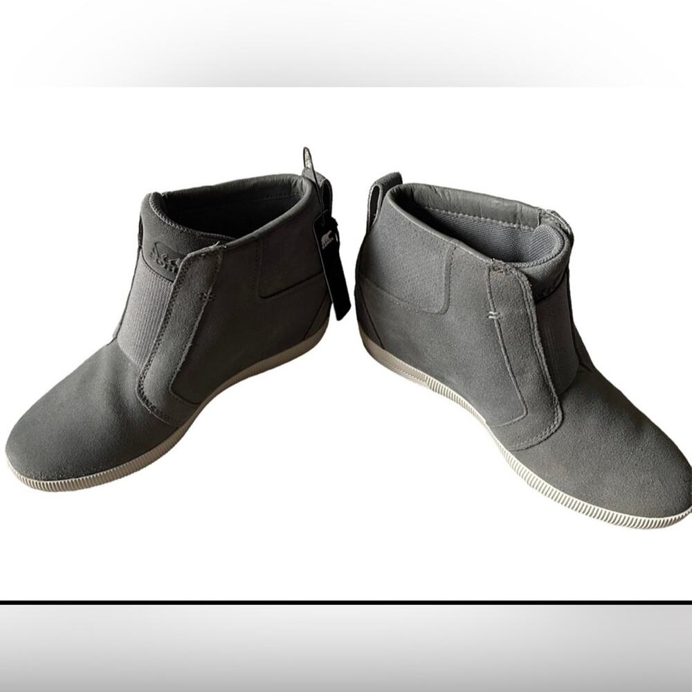 SOREL Womens/Teen OUT N ABOUT PULL ON WEDGE Bootie Size 8.5 Sea Salt Grey
